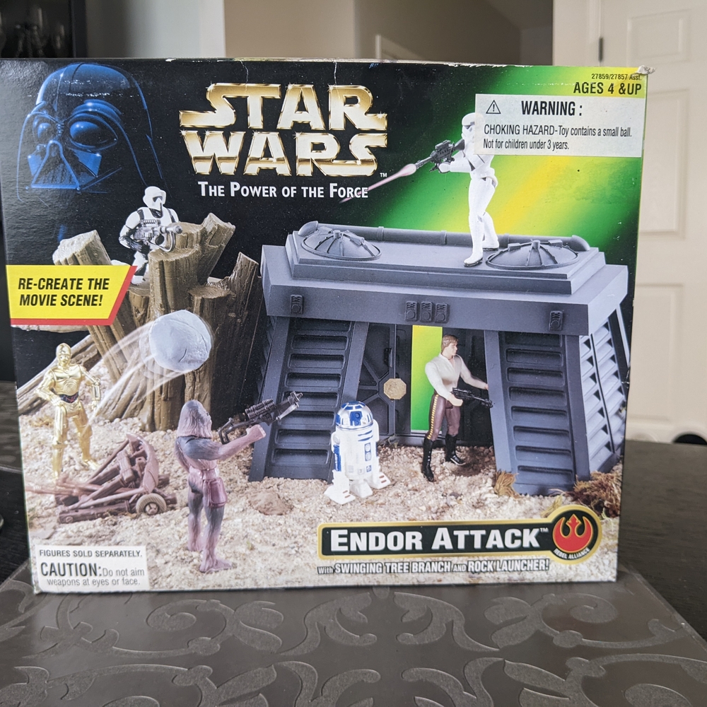 Star Wars Endor Attack Playset - Gray